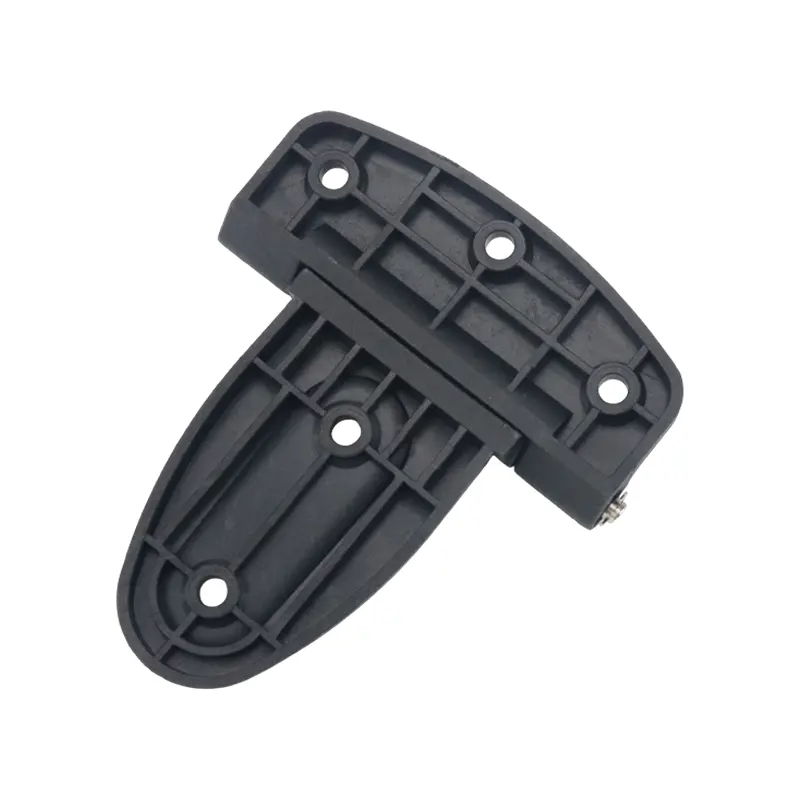 Bisagra triangular de plástico negro con bordes redondeados